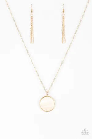 Paparazzi Necklace ~ Shimmering Seashores - Gold