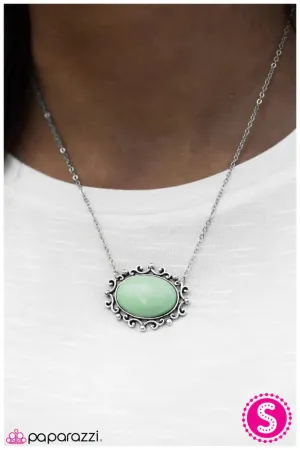 Paparazzi Necklace ~ The Royal Opera - Green