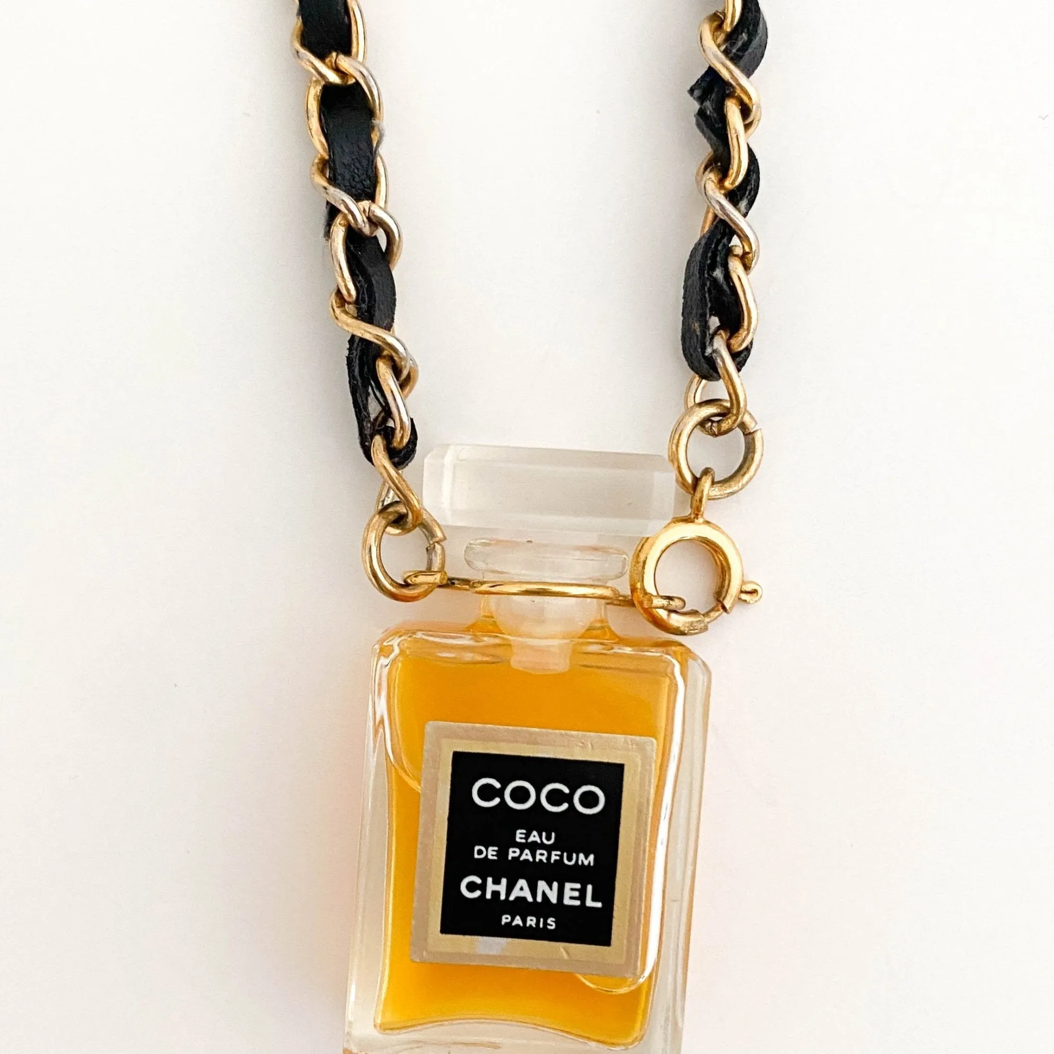 Parfum Necklace