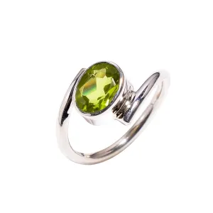 Peridot Stone Ring, 925 Sterling Silver Ring, Natural Gemstone Ring Handmade Statement Ring For Women and Girls, Christmas Gift For her, Promise Ring, Minimalist Ring (Ring Size US 7)