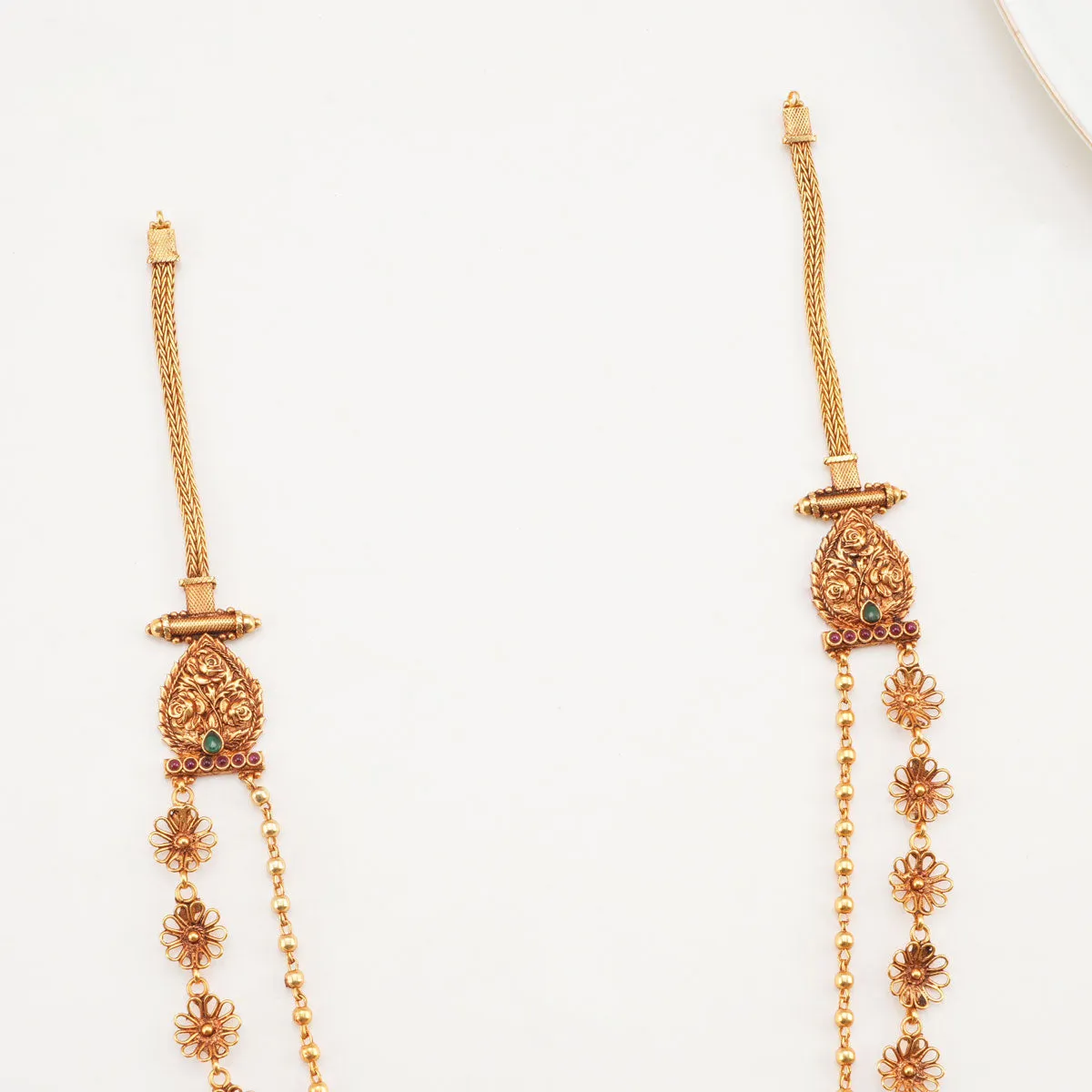 Prodigious Nagas Long Necklace Set
