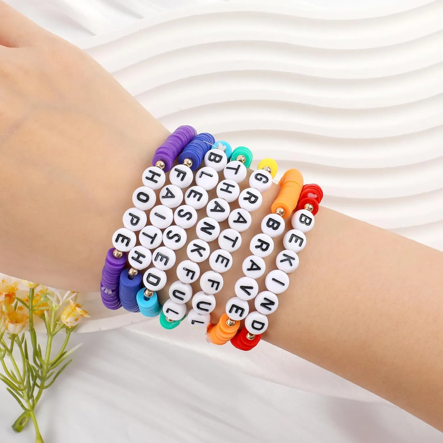 Rainbow Heishi Surfer Bracelets Set for Women Stackable Clay Beaded Bracelets Disc Stretch Preppy Bracelets Layering Colorful Friendship Bracelets Team Cheer Bulk Boho Summer Beach Jewelry Gift