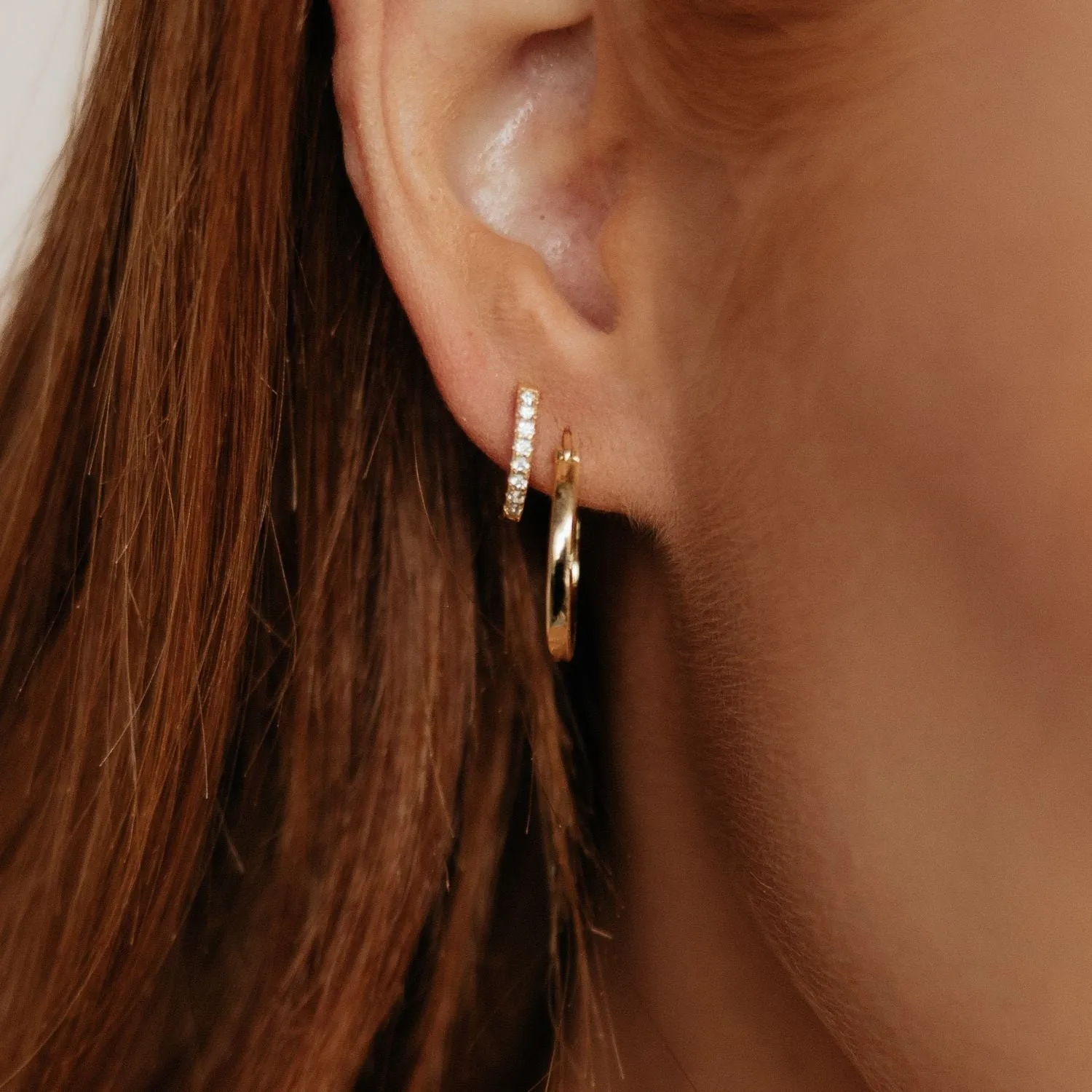 Roma Small Hoop Earrings (Gold)