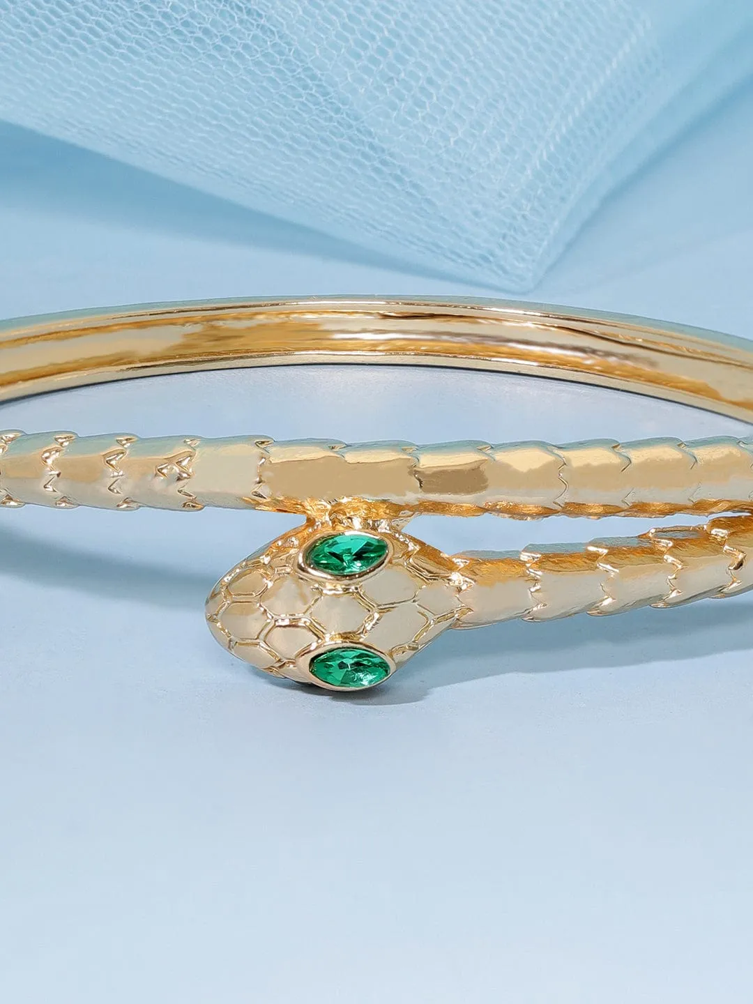 Rubans Voguish Enchanting Serpent 13K Gold Plated Emerald Zirconia Bracelet