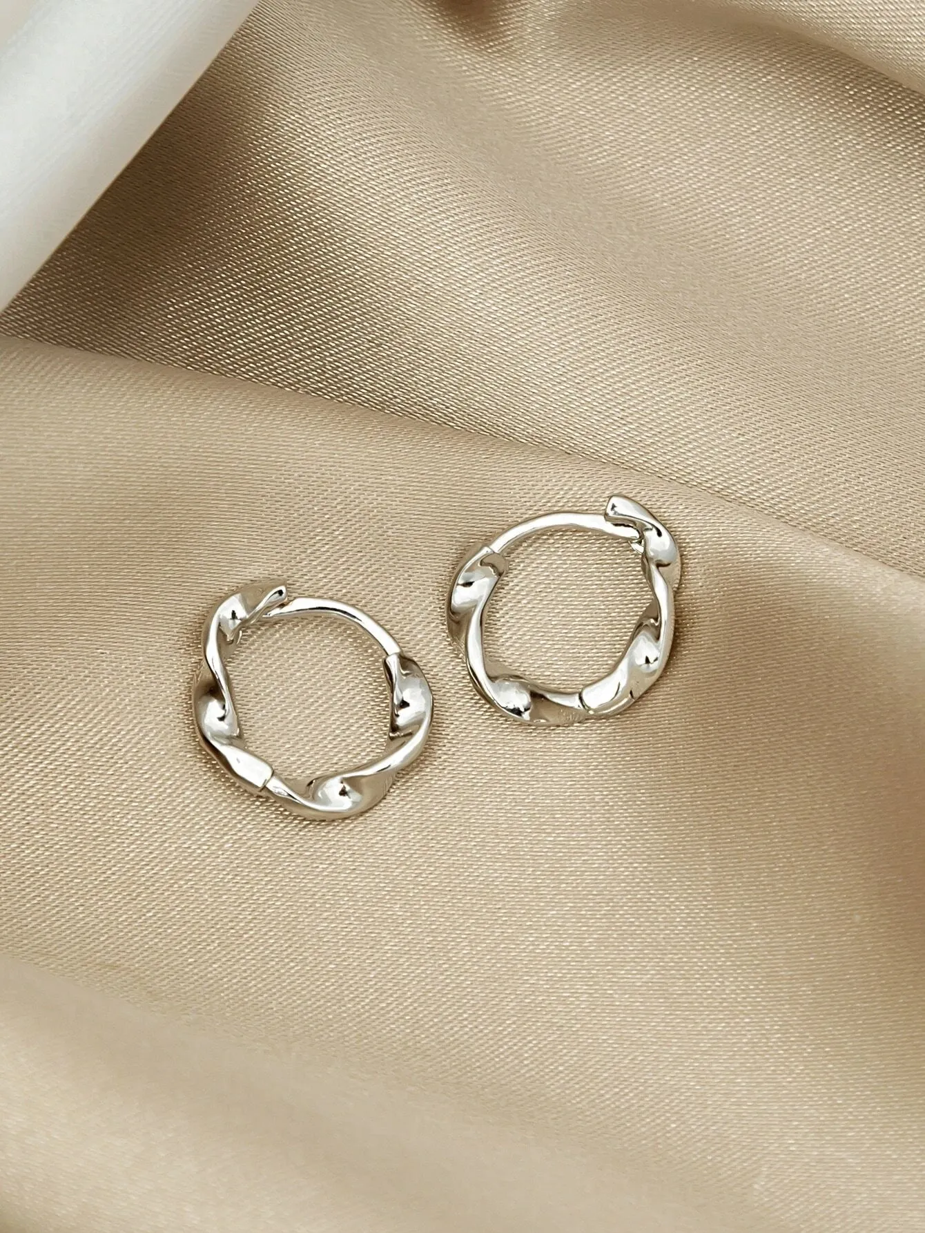 Shein Simple Hoop Earrings