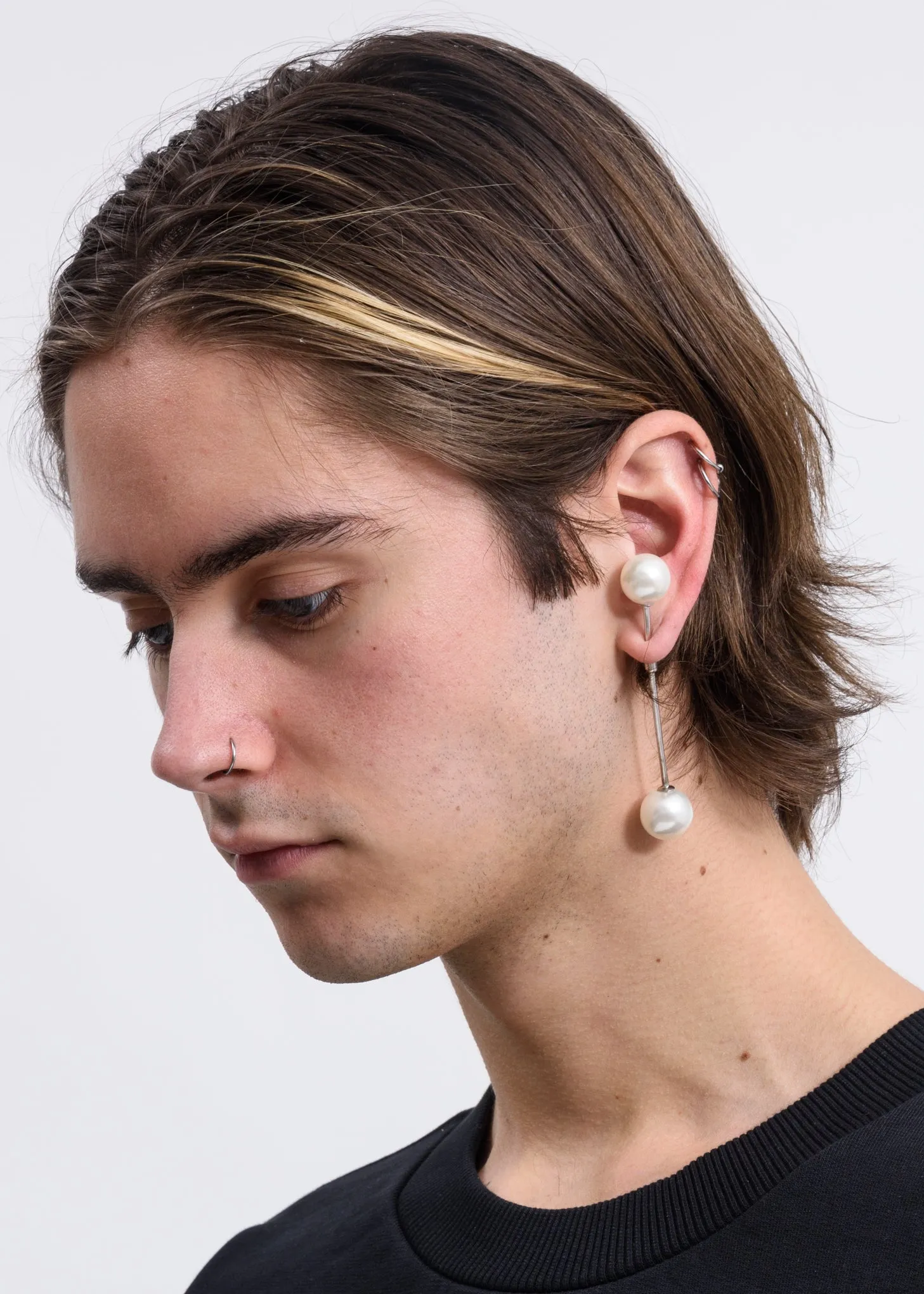 Silver Pearl Isa-16 Earring