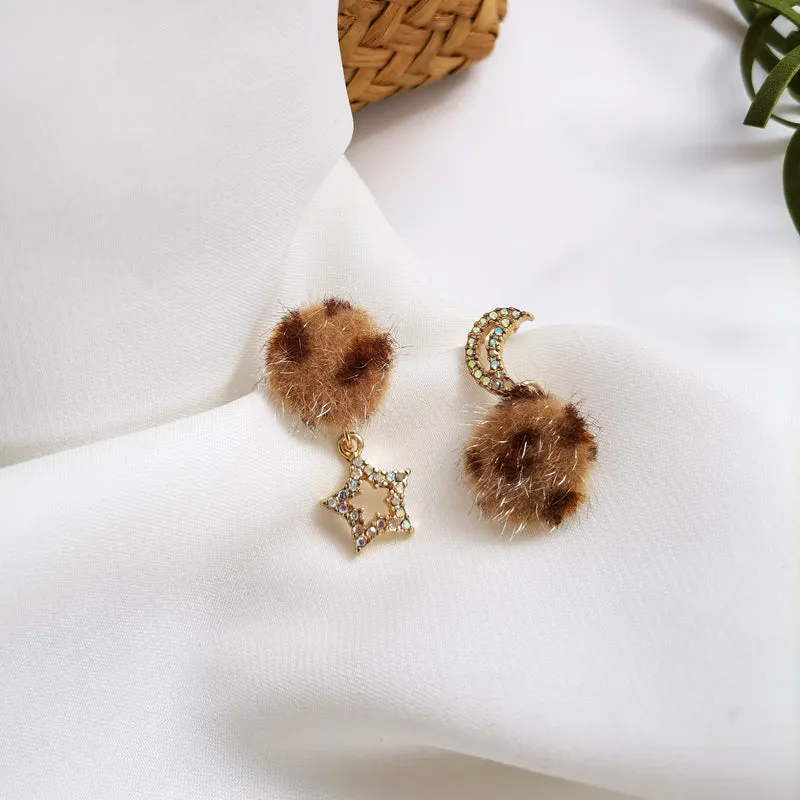 Simple geometric square earrings