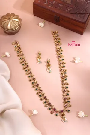 Simple Peacock Flower Haram