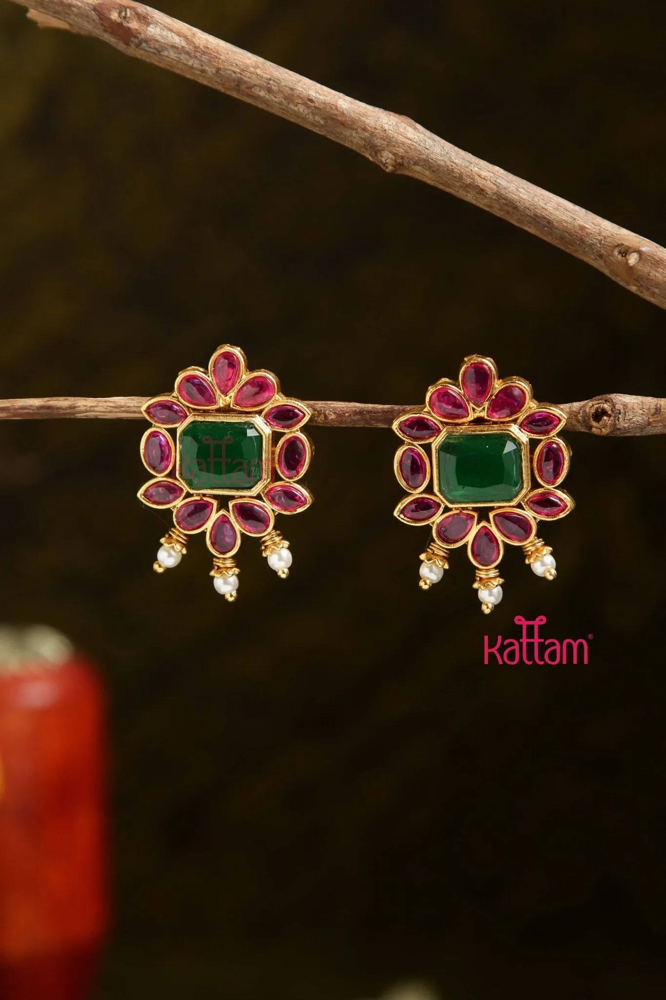 Simple Stone Stud