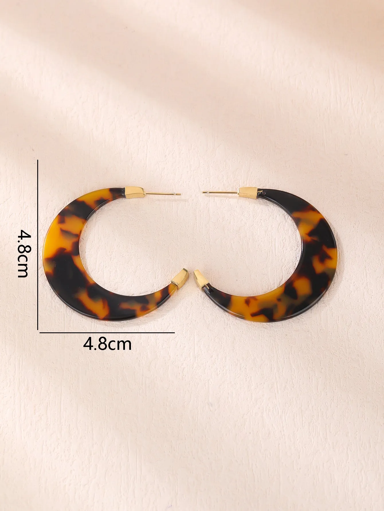 Stainless Steel 18K Gold Plated Leopard Print Crescent Moon Acrylic Earrings - Personalized, Fashionable, and Versatile Summer Style - Perfect for Everyday Looks!