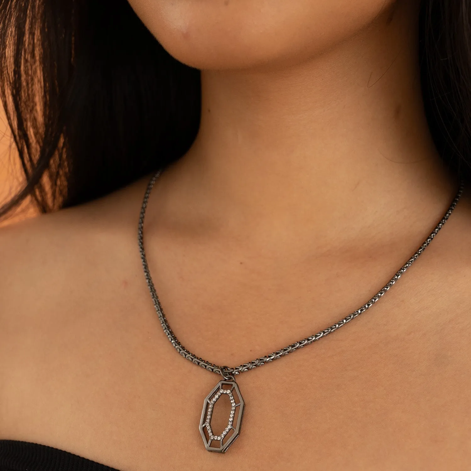 SYRA PENDANT