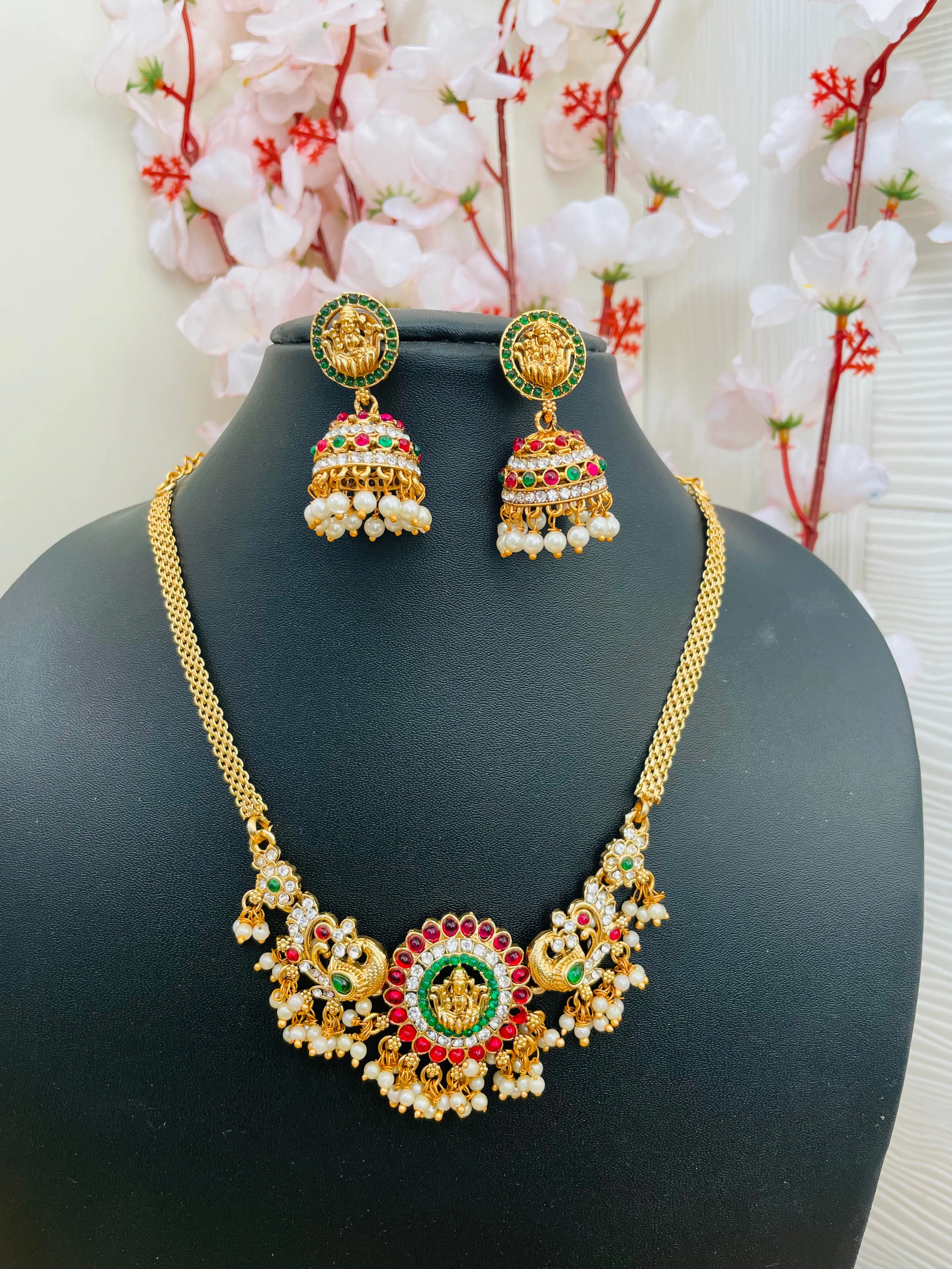 Vaishnavi Necklace