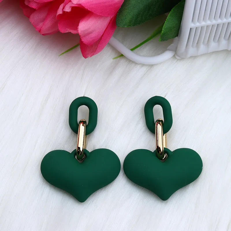 Wholesale Love Acrylic Simple Gold Buckle Chain Earrings