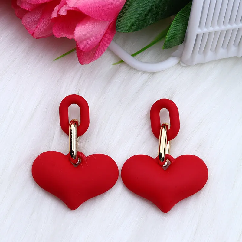 Wholesale Love Acrylic Simple Gold Buckle Chain Earrings