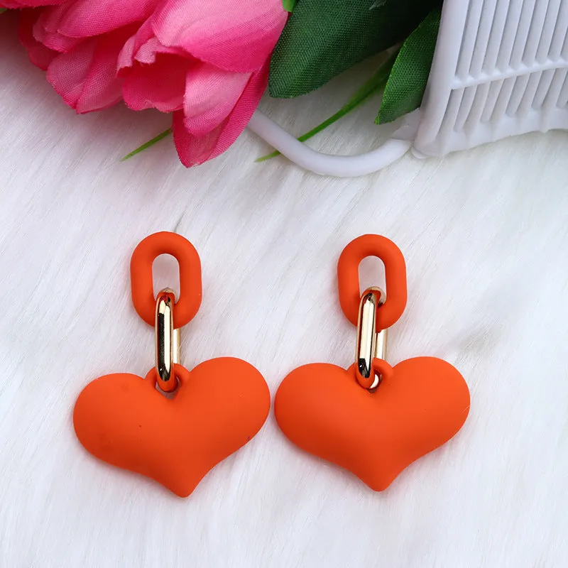 Wholesale Love Acrylic Simple Gold Buckle Chain Earrings