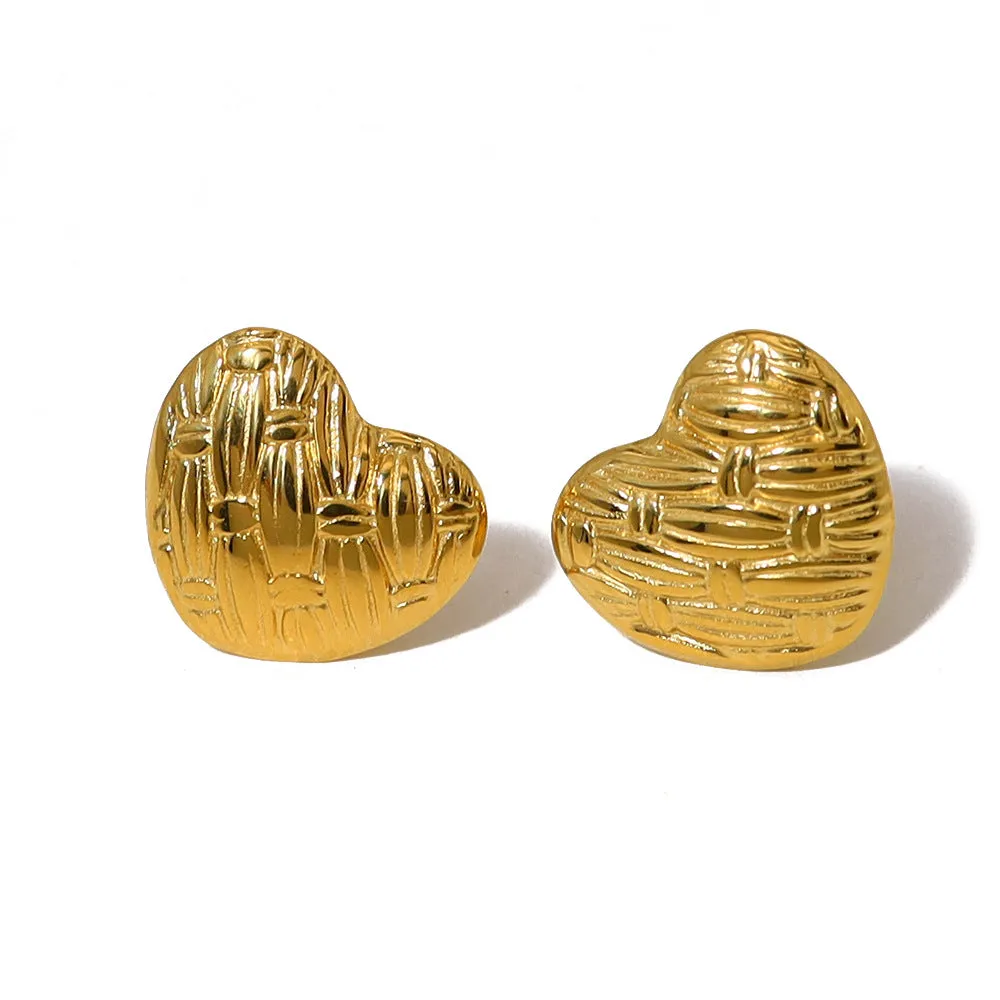 Wholesale of Simple Titanium Steel Heart Earrings