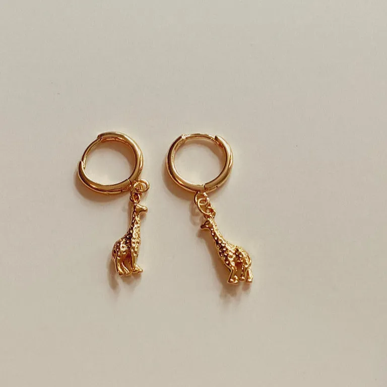 Wholesale Simple Small Gold Fashionable Animal Series Earrings
