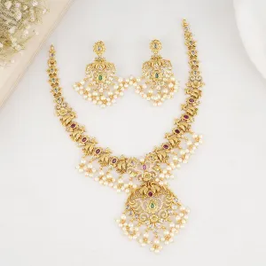 Yokitha Short Necklace Set